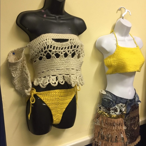 Attached sleeve custom crochet top - Picture 2 of 2